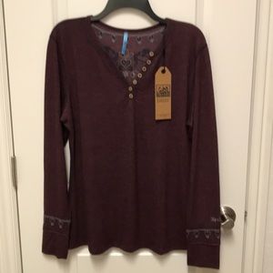 Alp-n-Rock Joy Relaxed Fit Henley Shirt Berry  XL